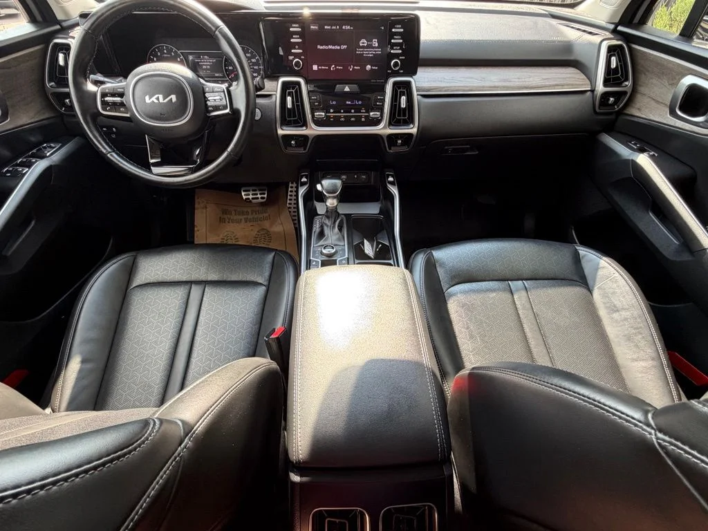 Used 2023 Gray Kia X-Line EX image 12