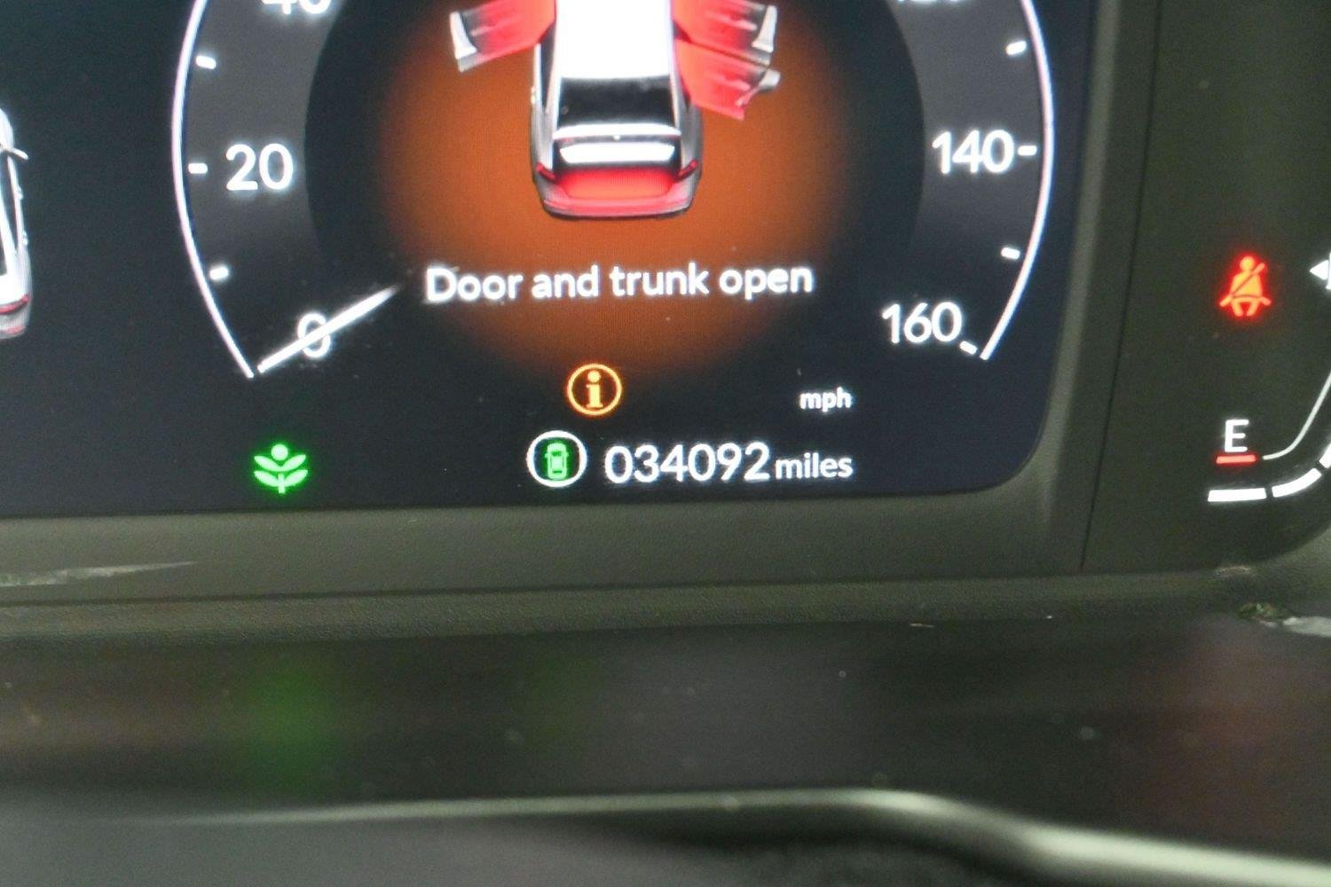 Used 2024 Meteorite Gray Metallic Honda LX image 17