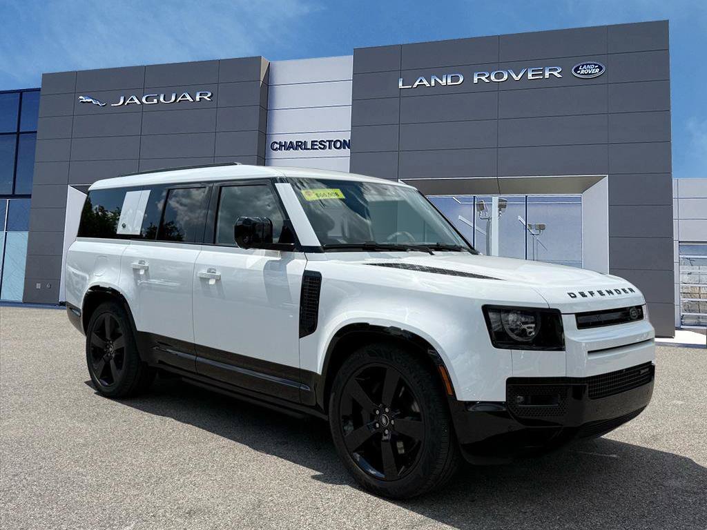 Certified Used 2023 Santorini_black Land Rover X-Dynamic SE image 7