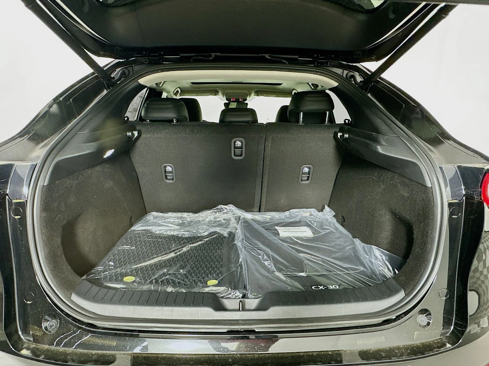 2026 Mazda CX-30 Premium - Photo 28