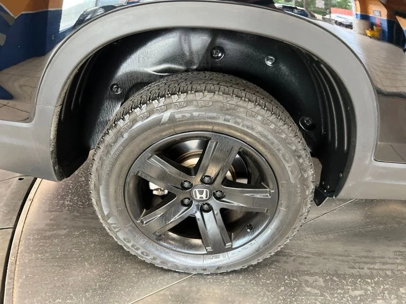 Used 2023 Black Honda Black Edition image 9