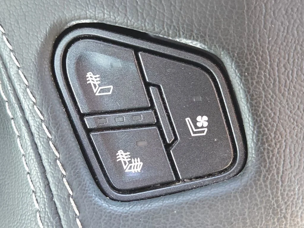 2019 Chevrolet Tahoe Premier - Photo 14
