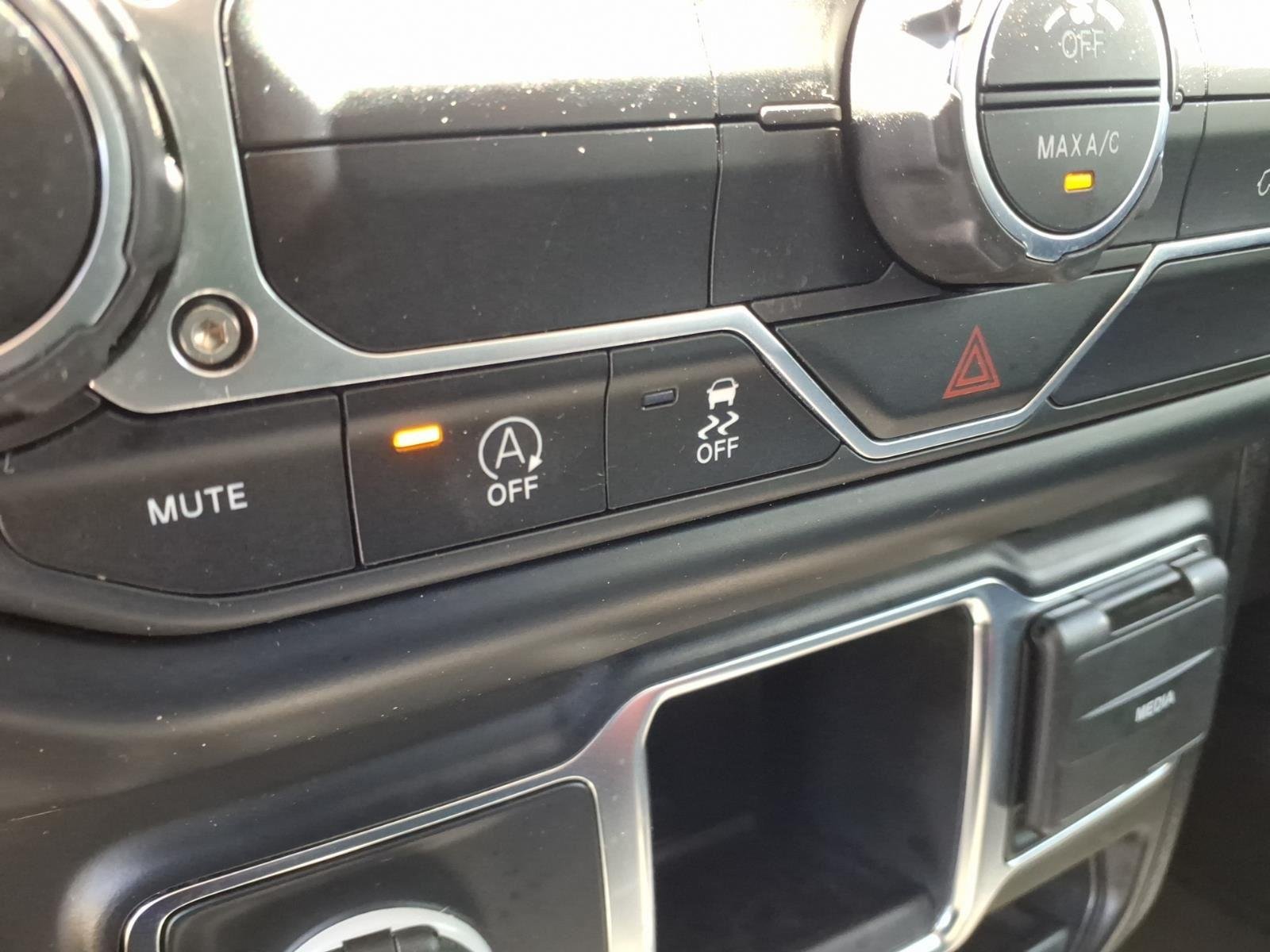Used 2022 Snazzberry Pearlcoat Jeep Sport image 6
