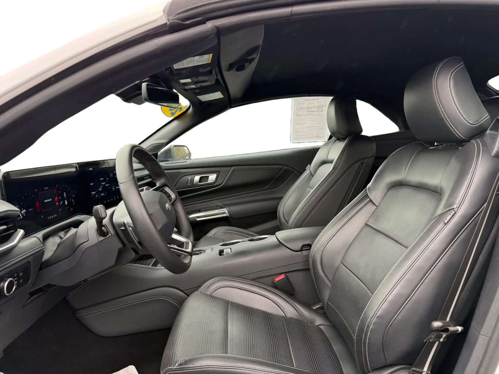 2024 Ford Mustang GT Premium - Photo 11
