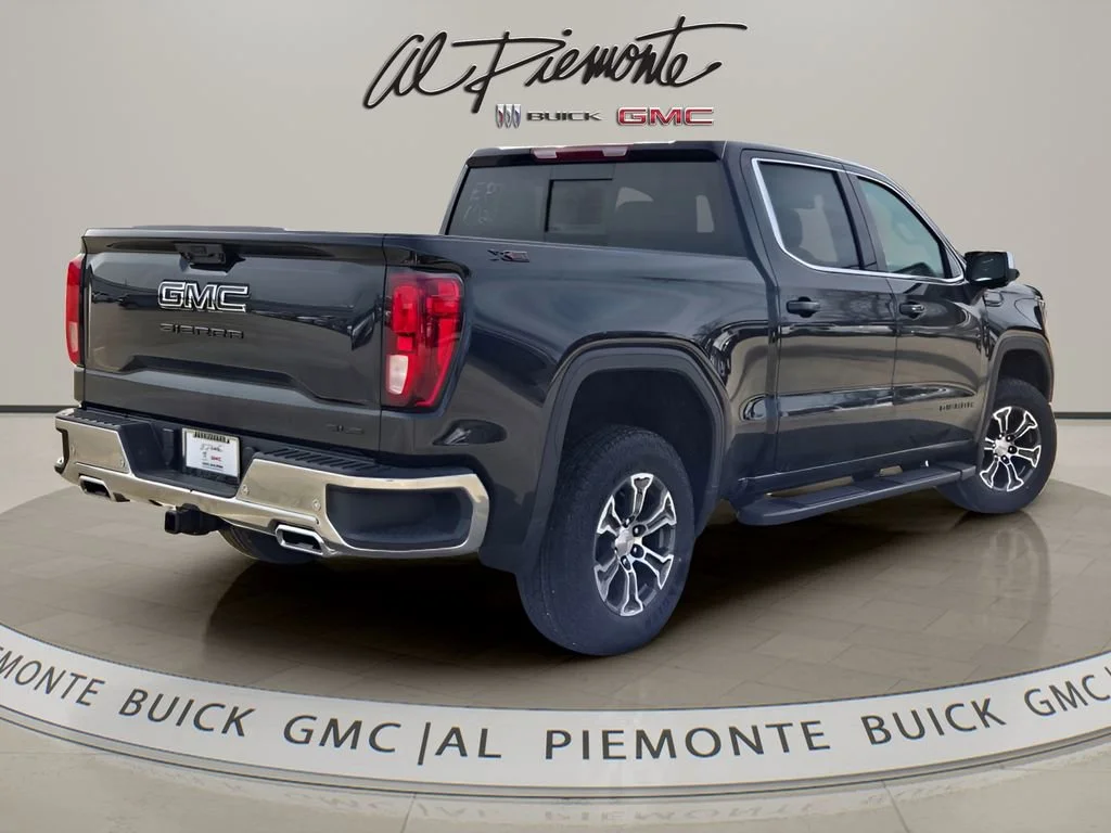 2026 GMC Sierra 1500 SLE - Photo 6