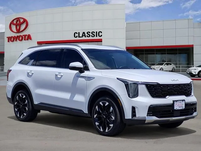 Used 2026 Glacial White Pearl Kia EX image 1
