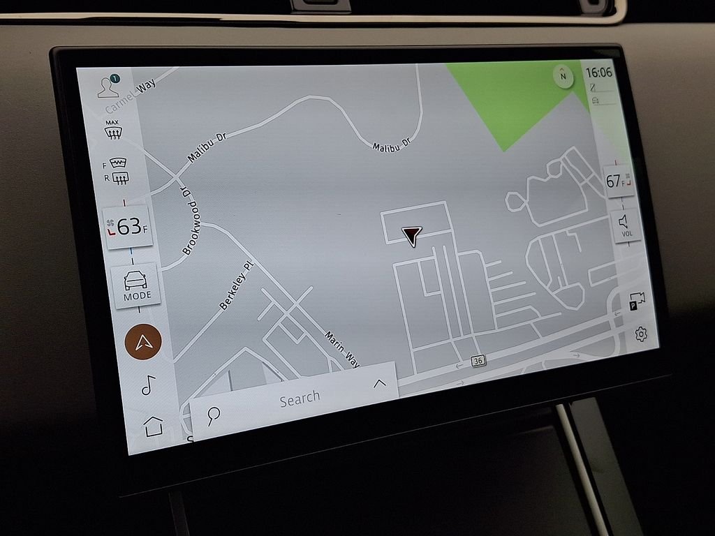 New 2026 Santorini Black Land Rover S image 15