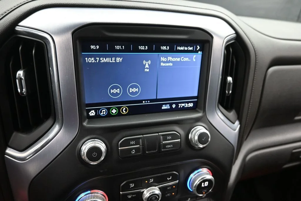 Used 2020 Black GMC Elevation image 22