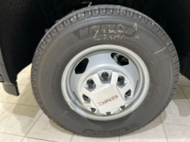 2026 GMC Sierra 3500HD Pro - Photo 28