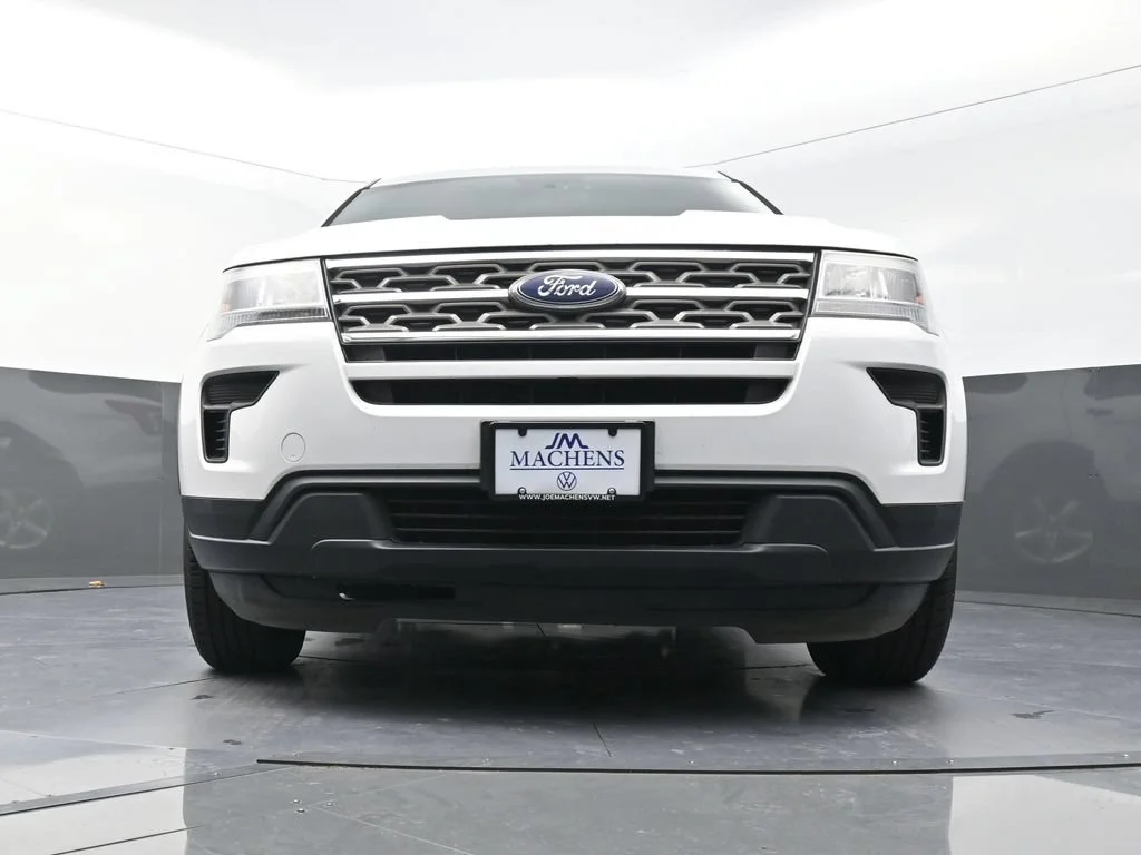 Used 2018 White Ford Base image 22