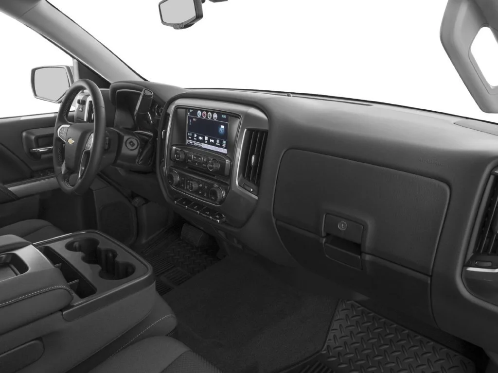 Used 2016 SILVER ICE METALLIC Chevrolet LT image 10