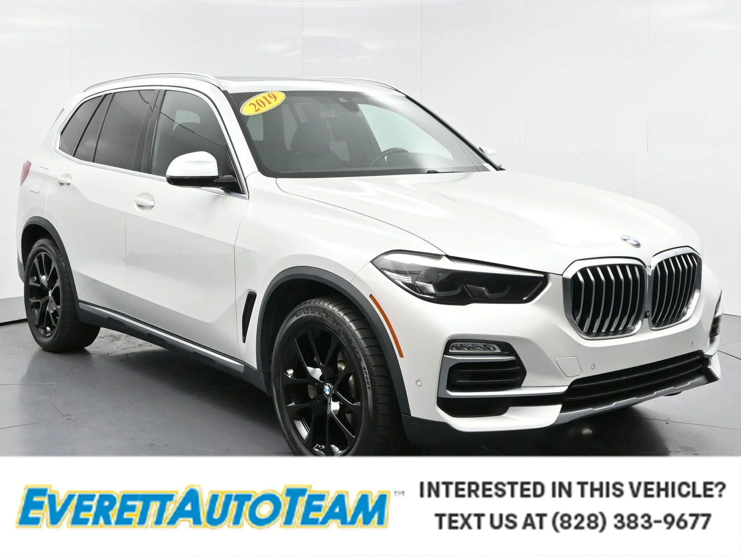 Used 2019 Mineral White Metallic BMW xDrive40i image 1