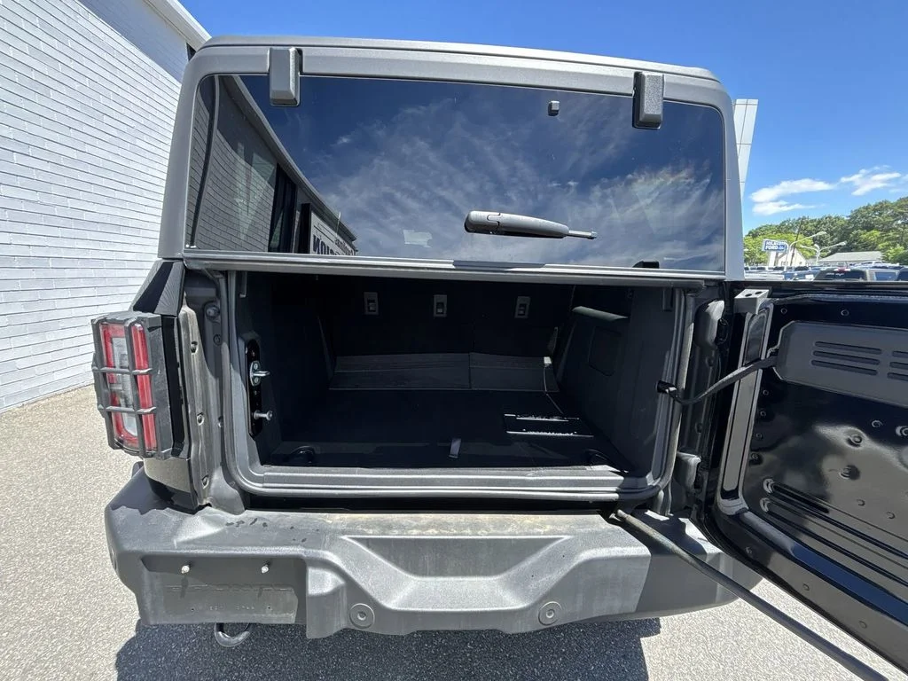 Used 2024 Black Ford Wildtrak image 20