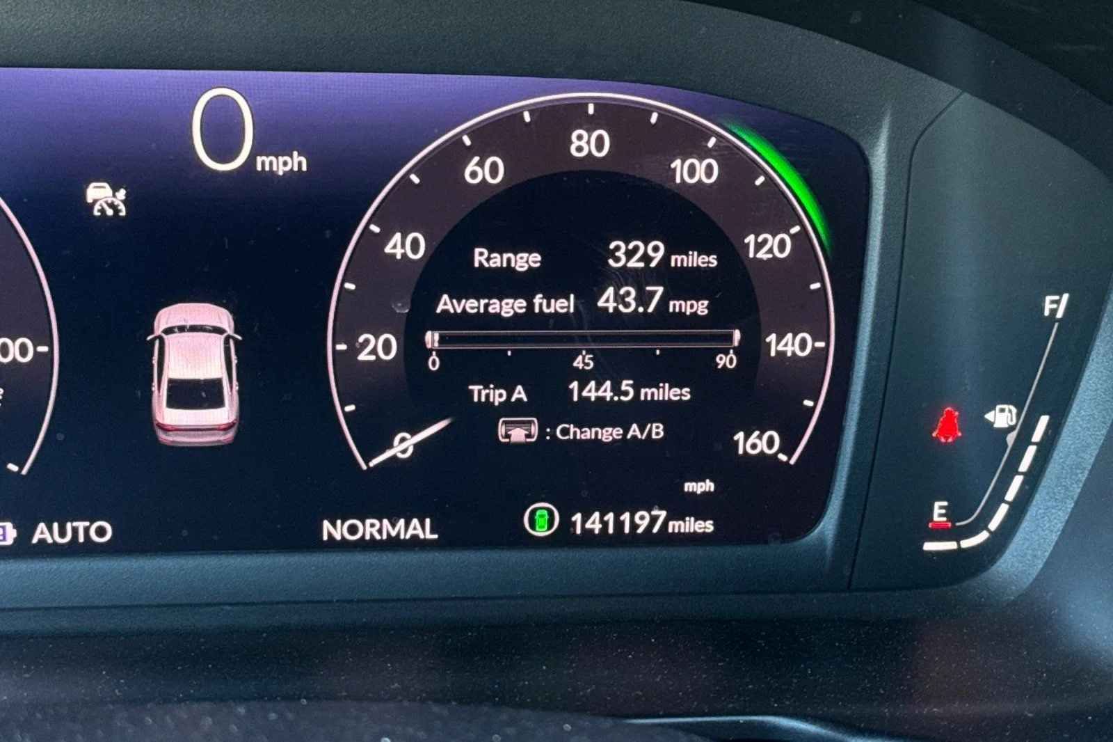 Used 2024  Honda Sport image 25