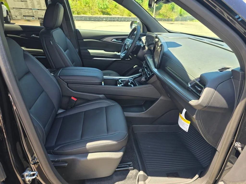 2026 Chevrolet Traverse LT - Photo 28