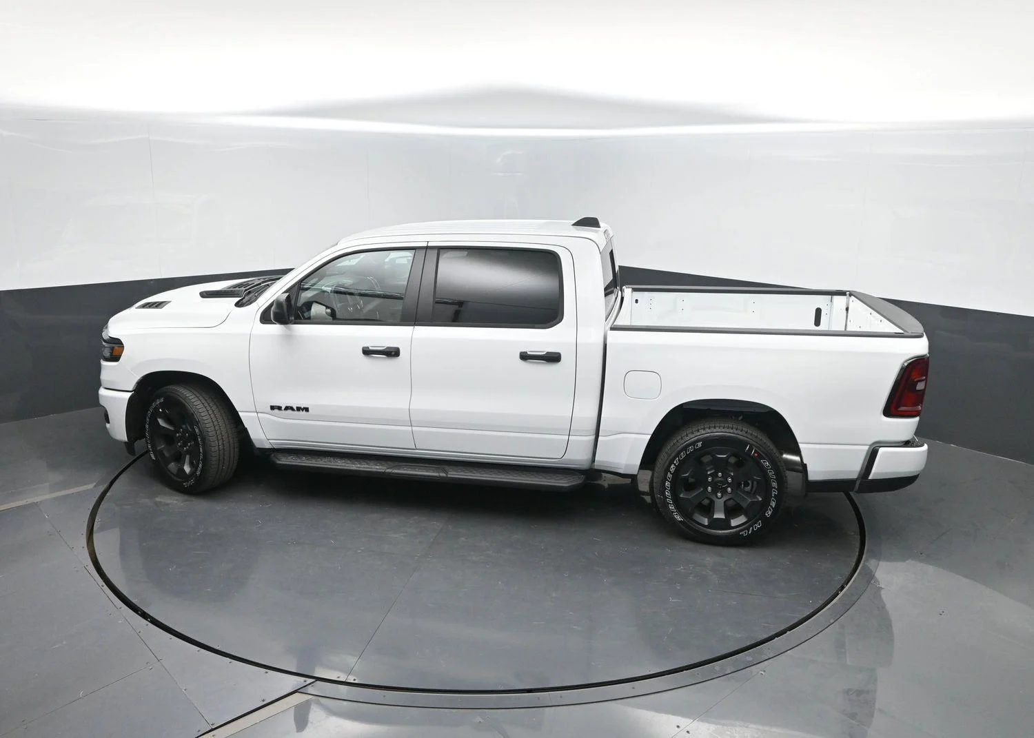 New 2026 Bright White Clear-Coat Exterior Paint RAM Express image 33