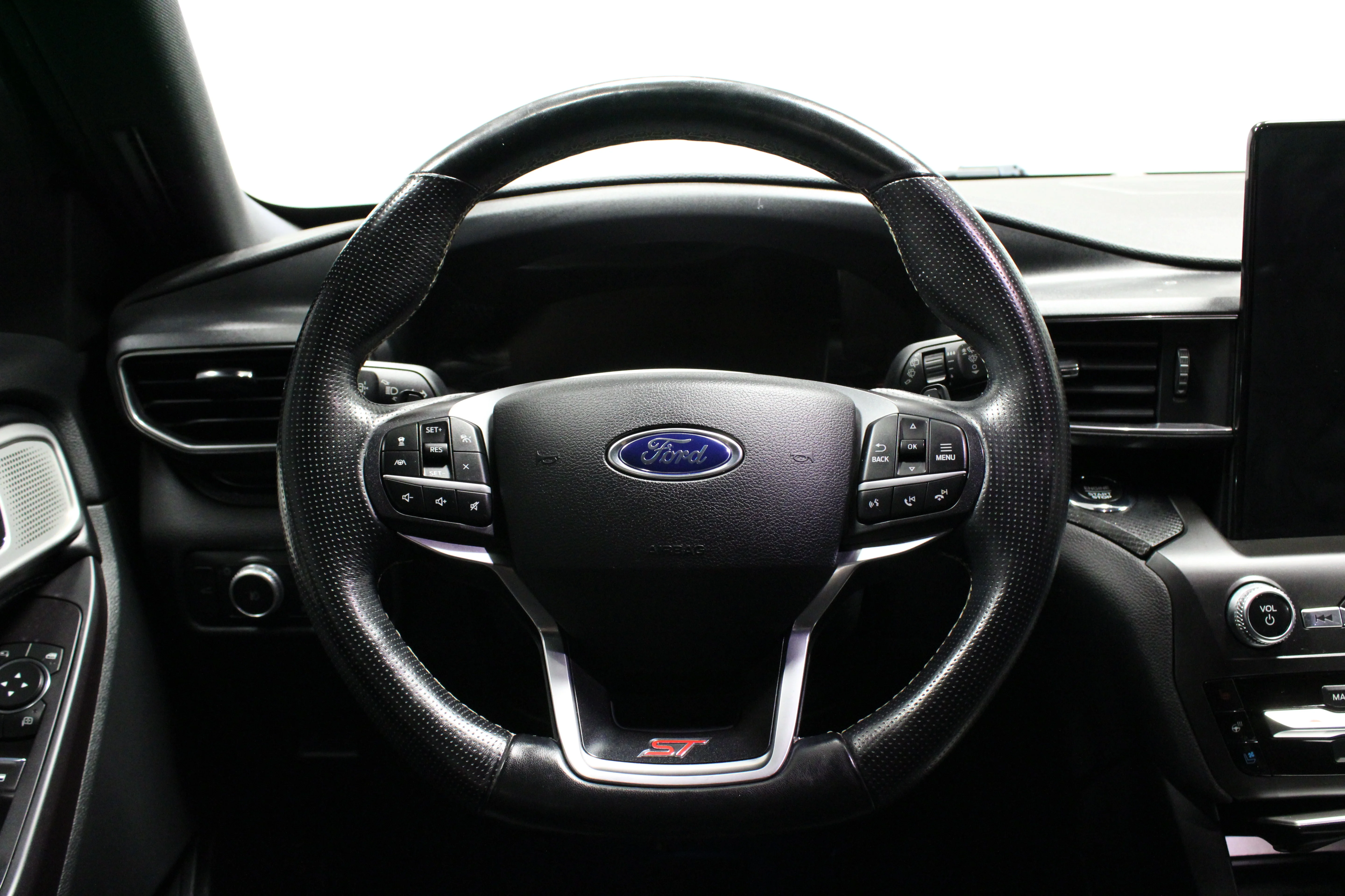 Used 2020 Black Metallic Ford ST image 24