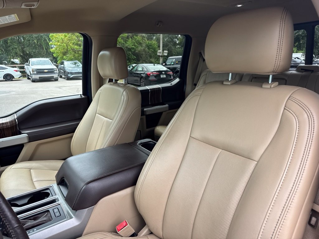 Used 2019 Blue Ford Lariat image 10