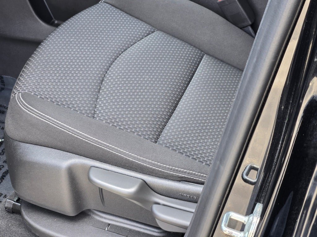 2024 GMC Terrain SLE - Photo 23
