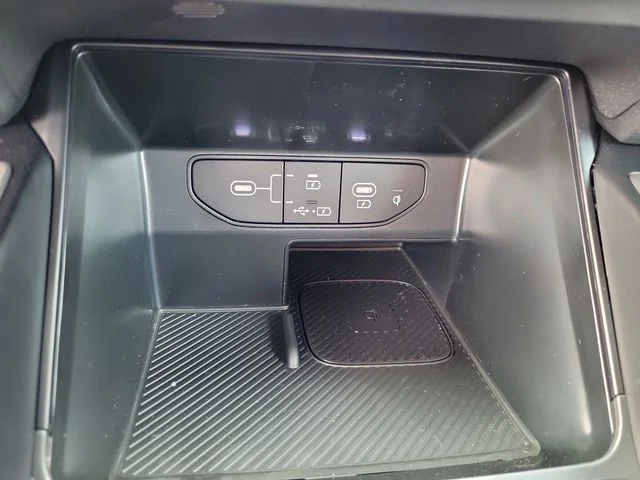New 2026 White Kia S image 30