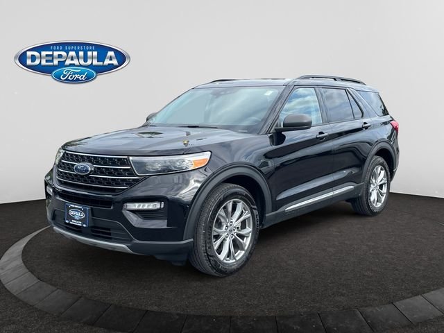 Used 2021 Black Ford XLT image 1