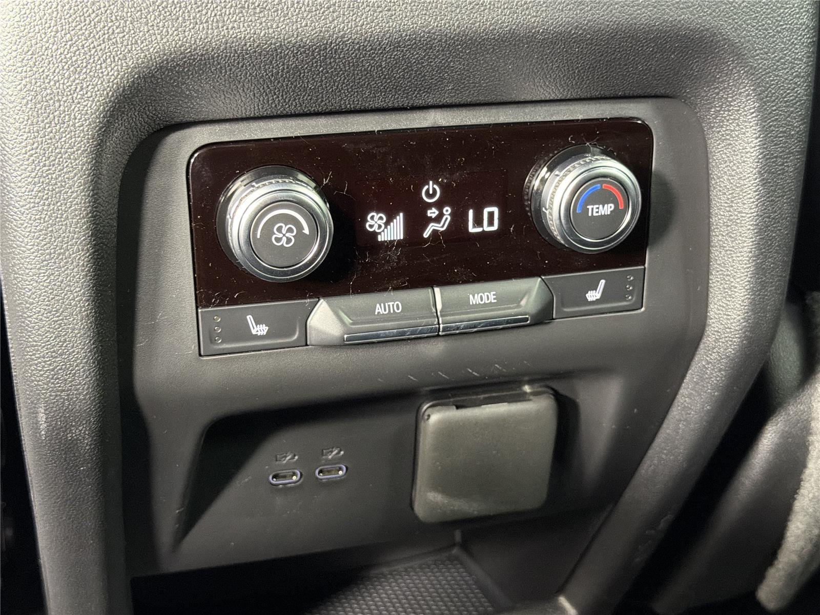 2026 GMC Acadia Elevation - Photo 6