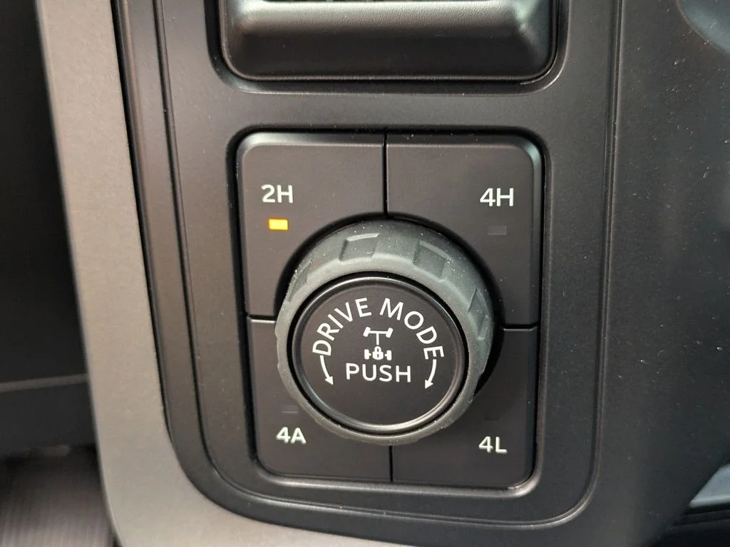 New 2026 Agate Black Metallic Ford Lariat image 28