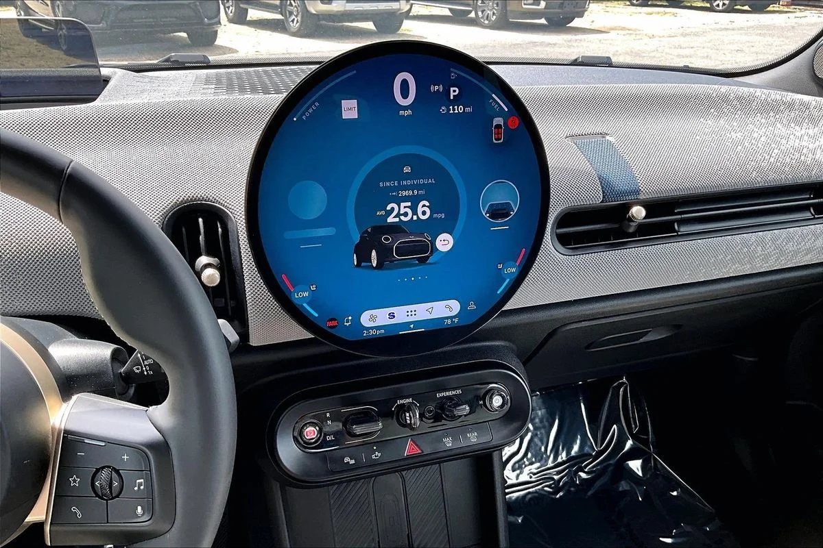 Used 2025  MINI Cooper S image 15