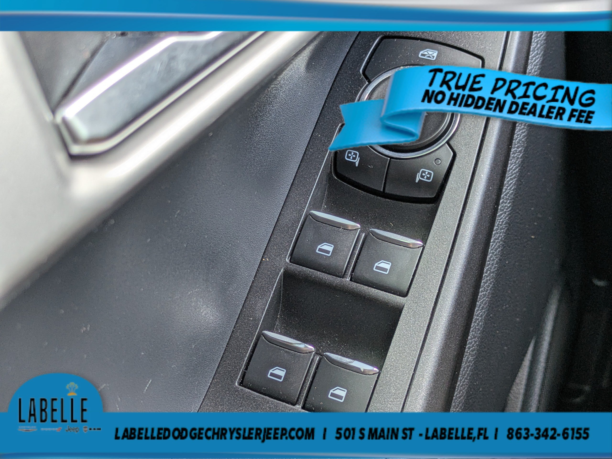 Used 2021 Silver Ford Base image 17