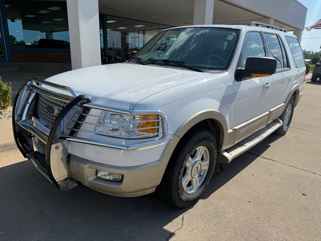Used 2005 Ford Expedition Eddie Bauer with VIN 1FMFU18515LA89292 for sale in Manhattan, KS