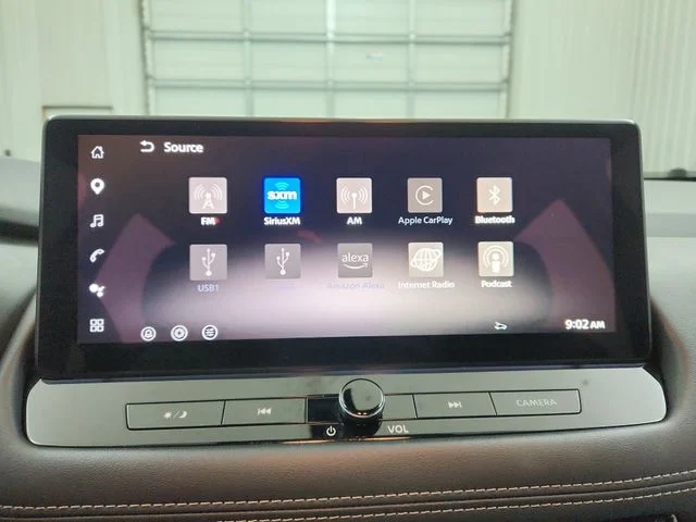 Used 2026 Gold Nissan Platinum image 28
