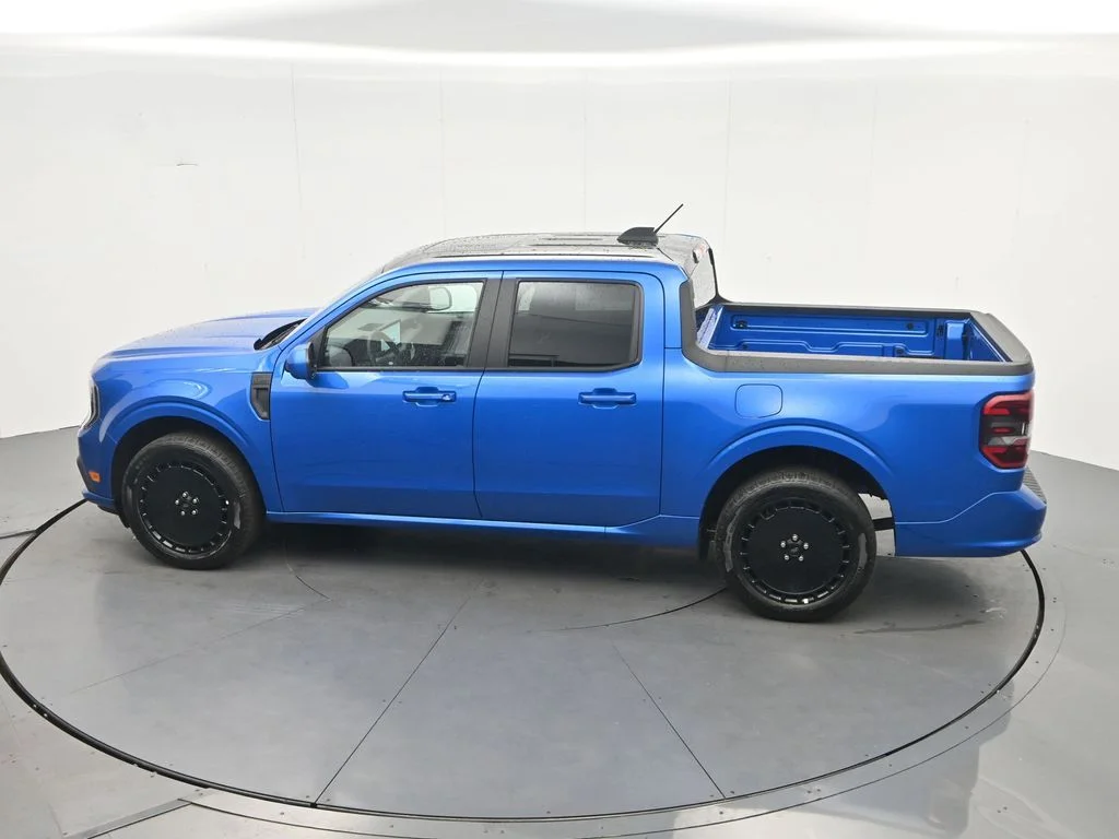 New 2026 Velocity Blue Ford Lobo™ image 37