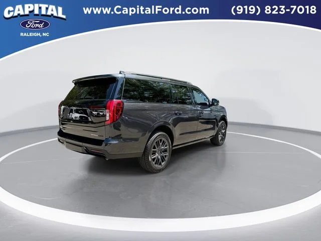 Used 2025 Gray Ford Platinum image 8
