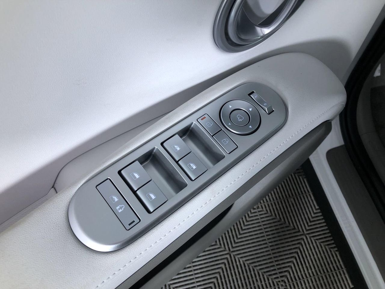 New 2026 Creamy White Pearl Hyundai SEL Premium AWD image 24