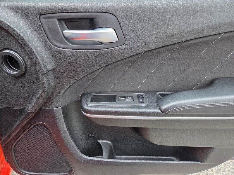 Used 2022 Orange Dodge SXT image 22