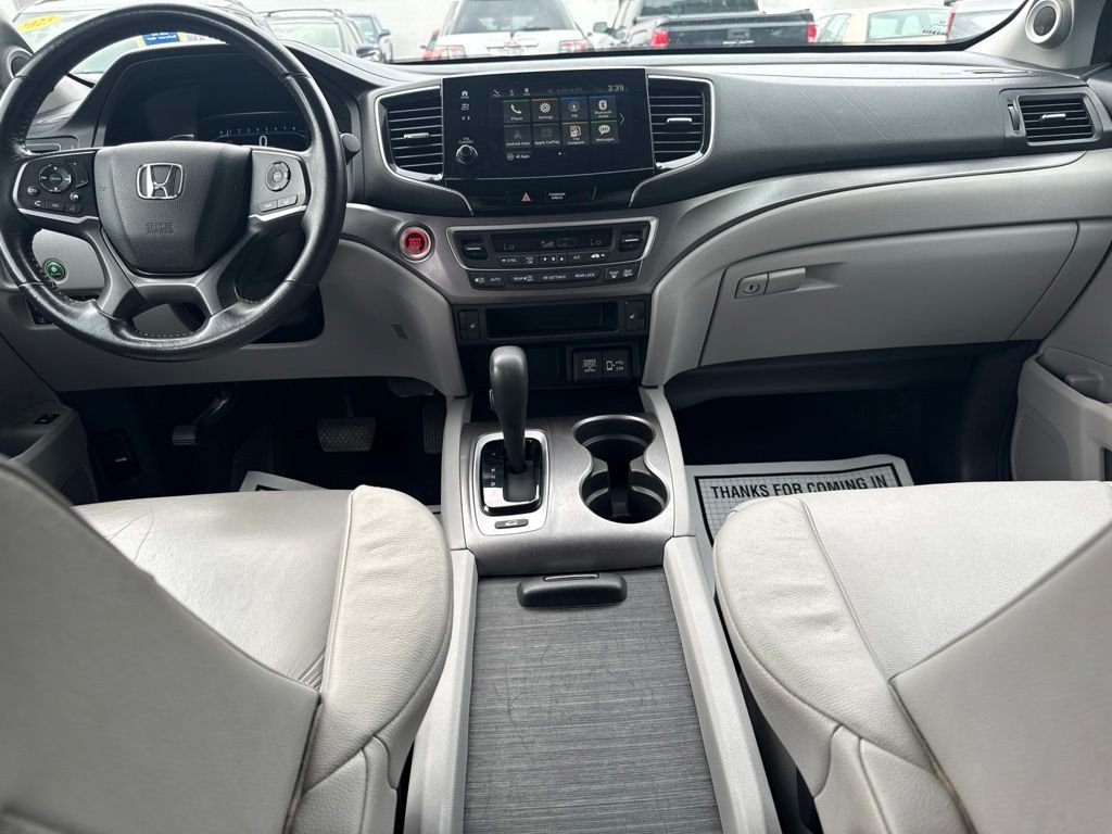 Used 2019 Gray Honda EX-L image 17