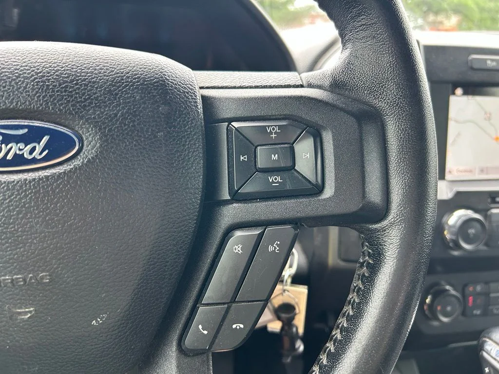 Used 2019 Black Ford XLT image 19