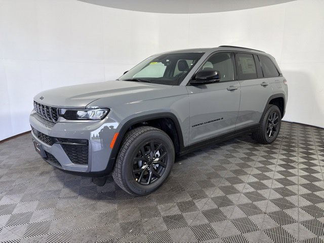 New 2027 Gray Jeep Altitude image 5