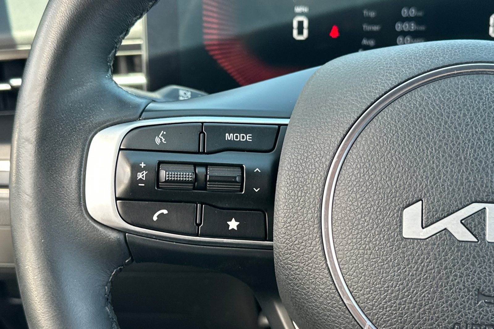 Used 2025 Black Kia GT-Line image 25