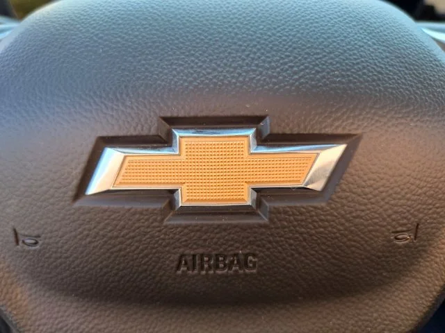 Used 2025 Sterling Gray Metallic Chevrolet LT image 32