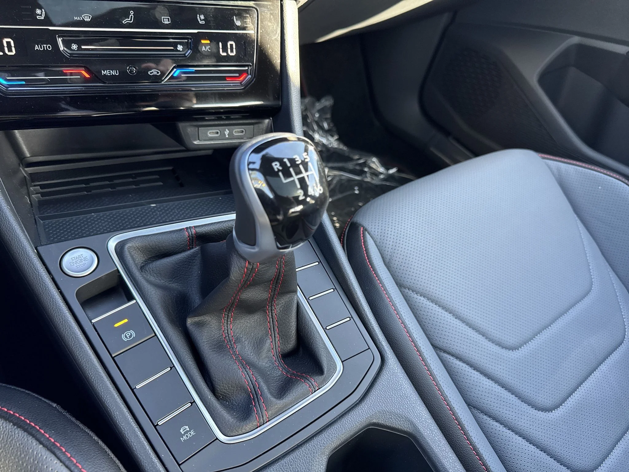 New 2026 Pure White Volkswagen Autobahn image 28