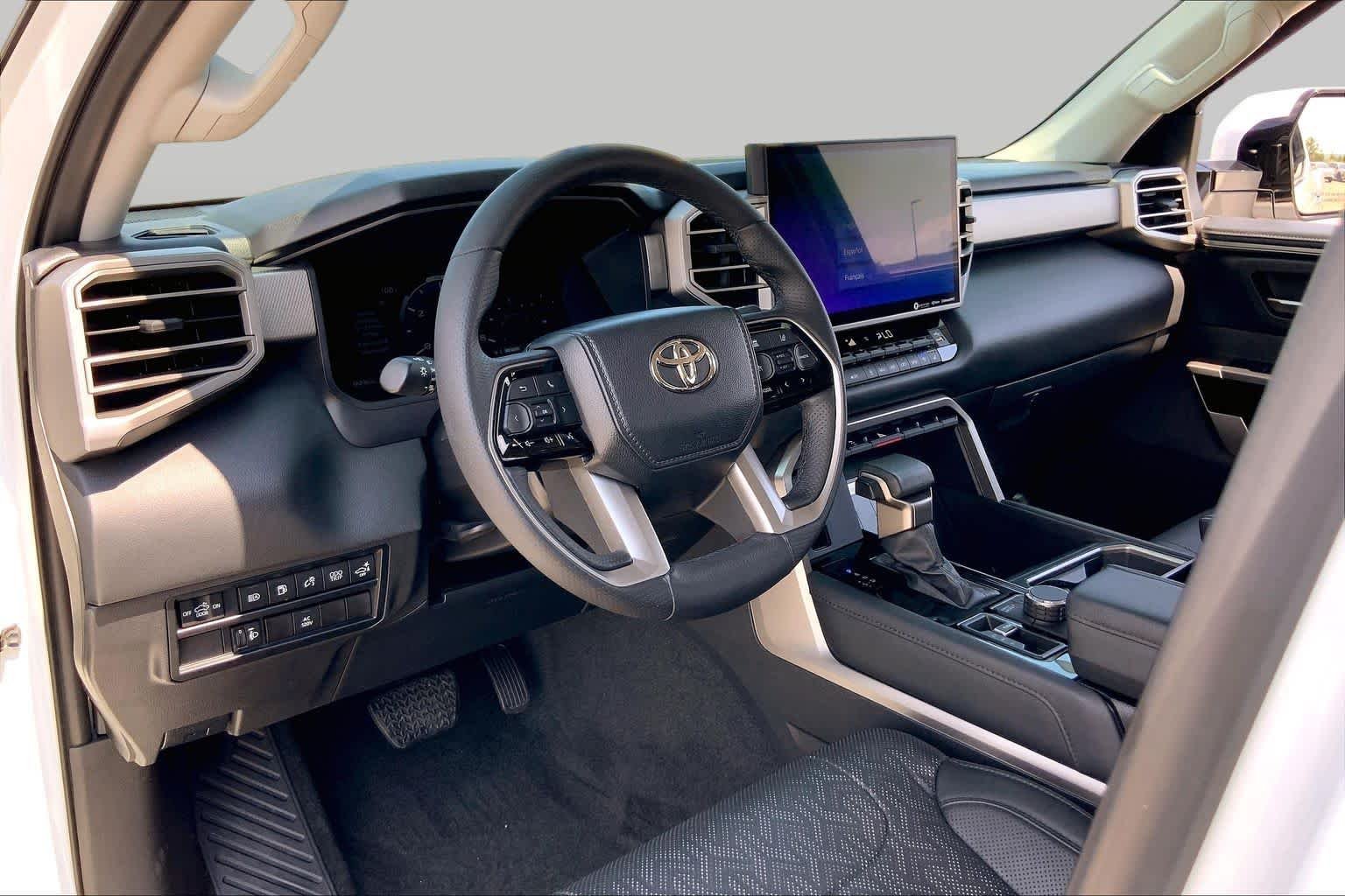 Used 2023 Ice Cap Toyota Limited Hybrid image 17
