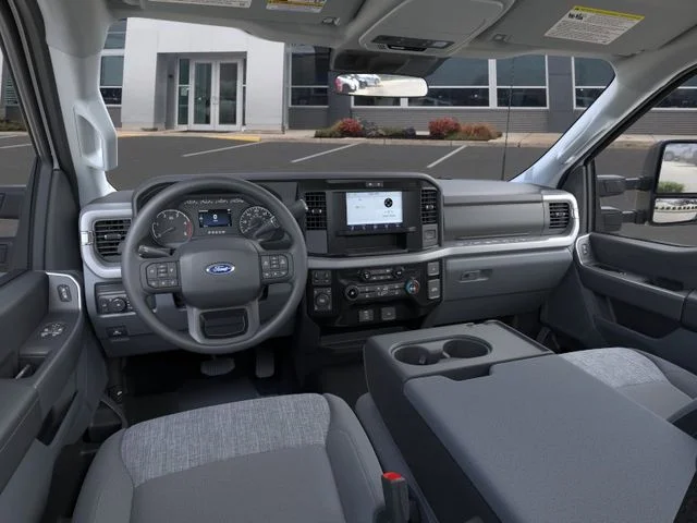2025 Ford F-250 Super Duty XLT - Photo 9