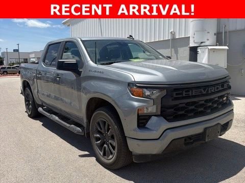 2023 Chevrolet Silverado 1500 Custom 4X4 Crew Cab Short Box's photo