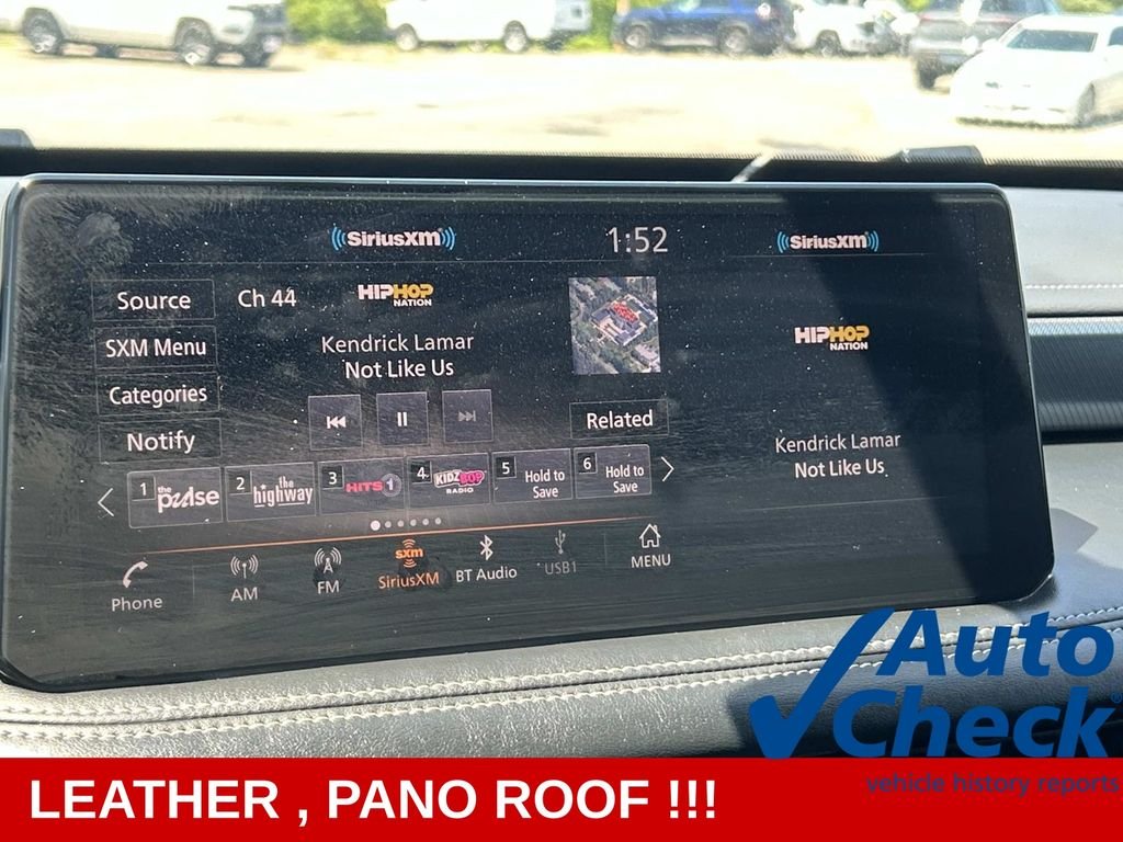 Used 2023 Gray INFINITI LUXE image 34