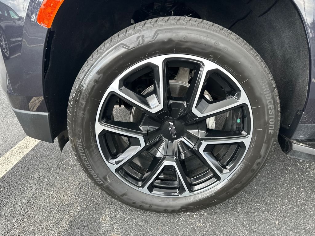 Used 2024 Gray Chevrolet RST image 10