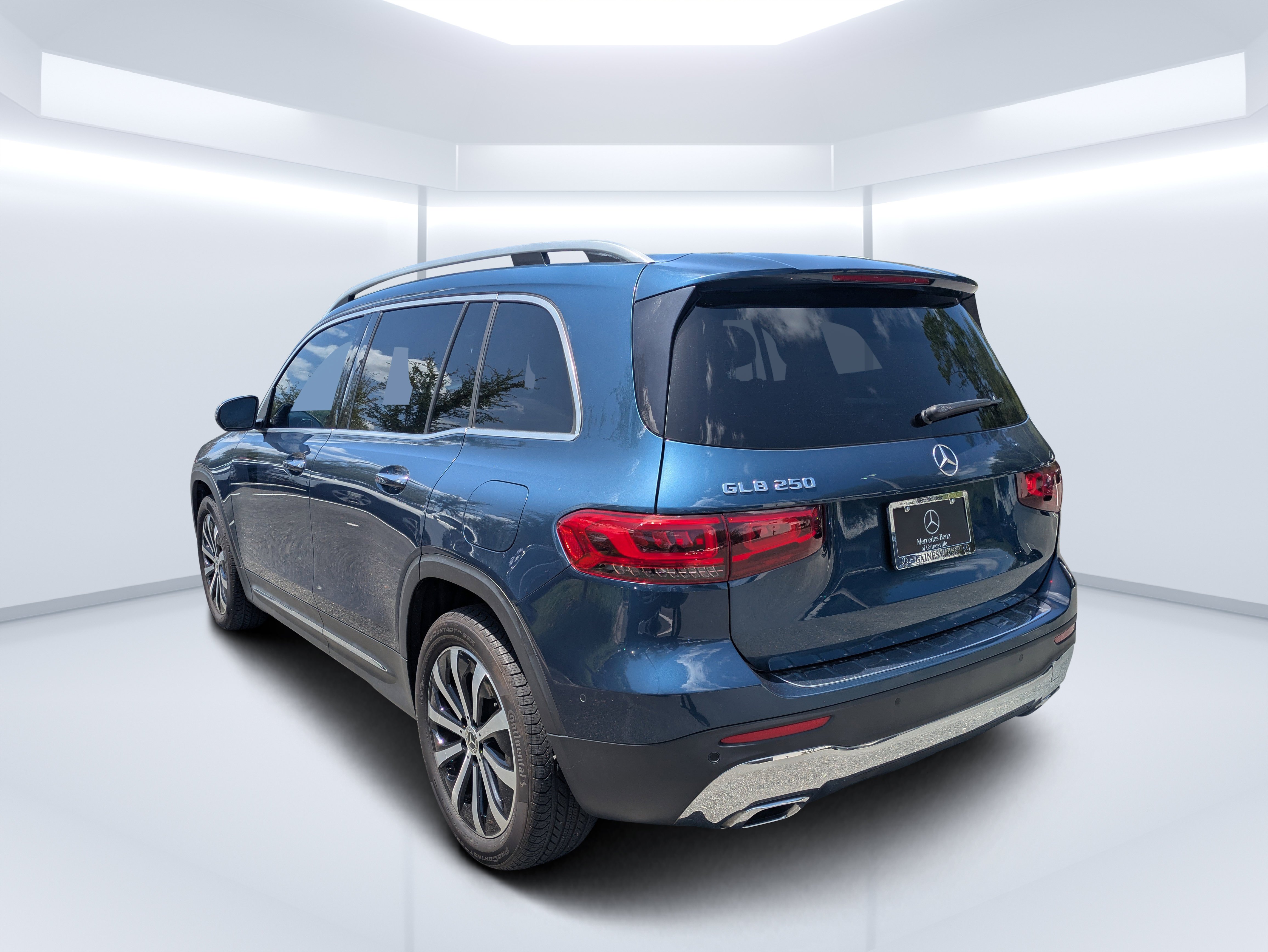 Certified Used 2021 Denim Blue Metallic Mercedes-Benz GLB 250 image 5