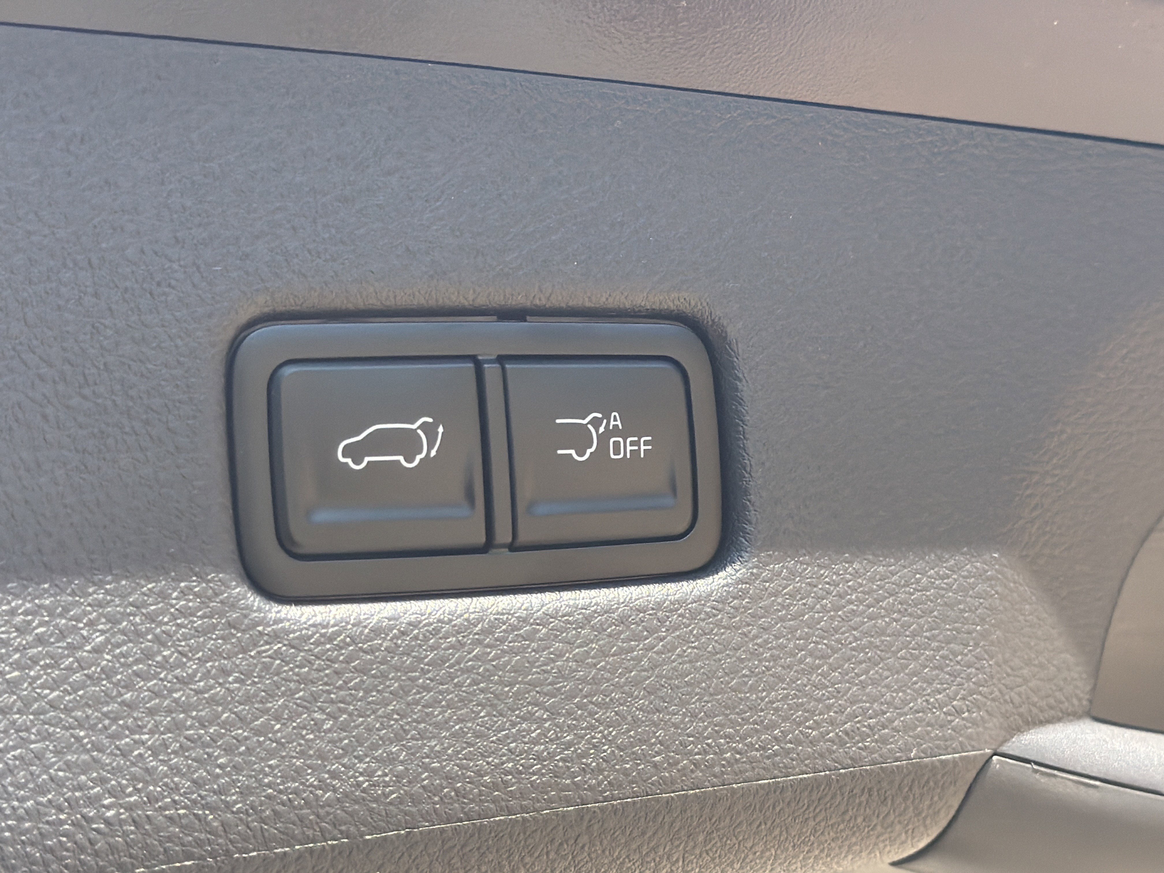 New 2026 Aurora Black Pearl Kia EX image 32