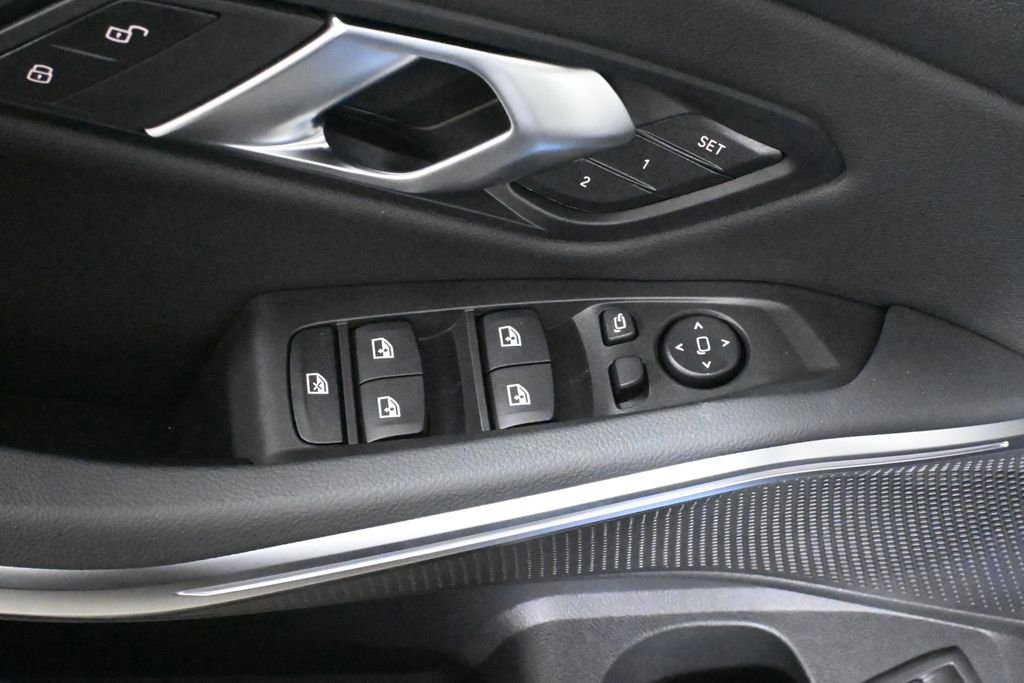 New 2026 Jet Black BMW 330i xDrive image 29