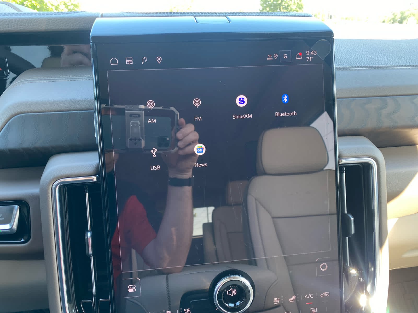 2026 GMC Yukon XL Denali - Photo 17